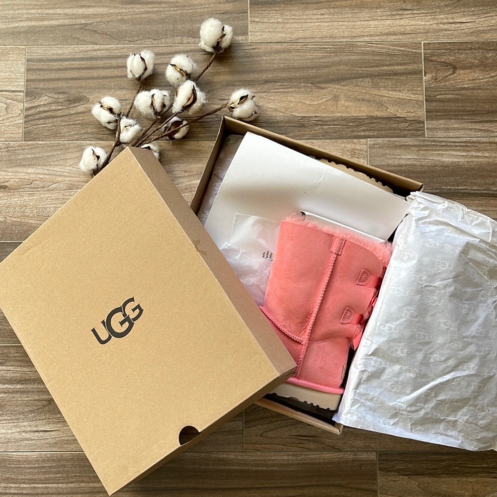 🌿UGG- W BAILEY BOW II BOOTS🌿 - Picture 3 of 16